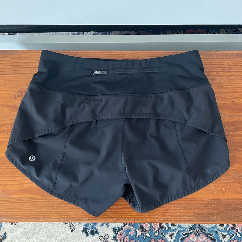 Lululemon speed up mid-rise lined shorts 4”